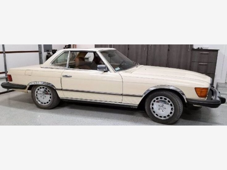 Thumbnail Photo undefined for 1983 Mercedes-Benz 380SL